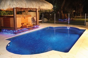 Creative Pools and Spas Pic 4