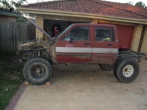 Fast Car Removals Pic 5 - old car removal