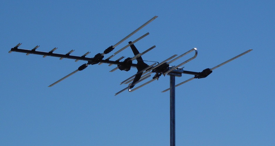 CM Services Digital Antennas Pic 1