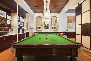 Hotel Lindrum Pic 5 - Billiards Table