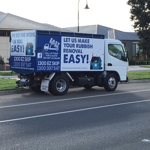 Easy Skip Hire & Rubbish Removal Pic 2