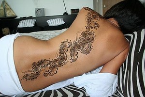 Henna Artist Pic 4