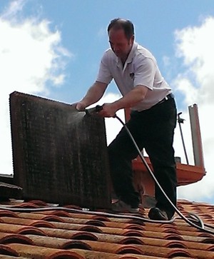 Neesh Air Con Cleaning Services Pic 5 - Mark is an expert in the cleaning of evaporative air conditioners