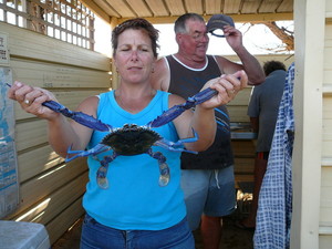 Pine Point Caravan Park Pic 5 - Park Managers wife showing her husbands Blue swimmer that was caught out from Pine Point