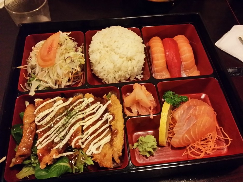 Yatai Bento Pic 1 - Chicken katsu bento box