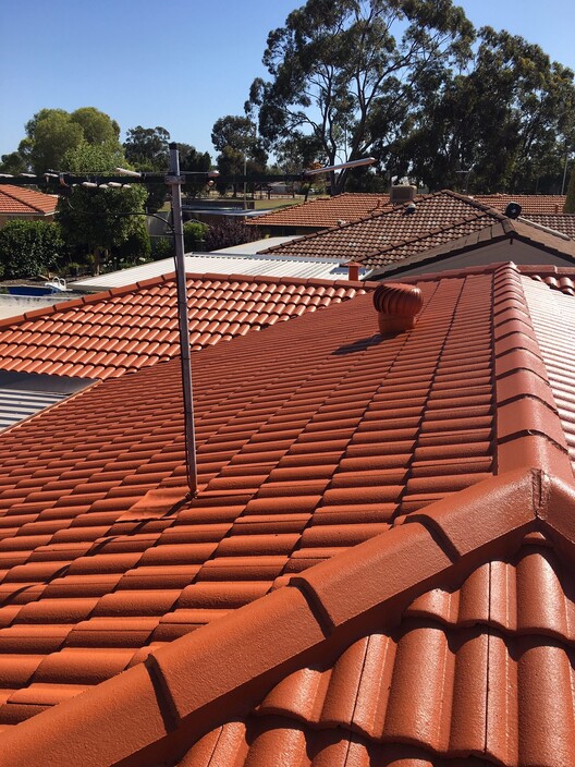 Dw Roof Restoration & Re Roofing Perth Pic 1