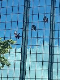 High Rise Abseil Window Cleaners Pic 4