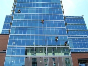 High Rise Abseil Window Cleaners Pic 3