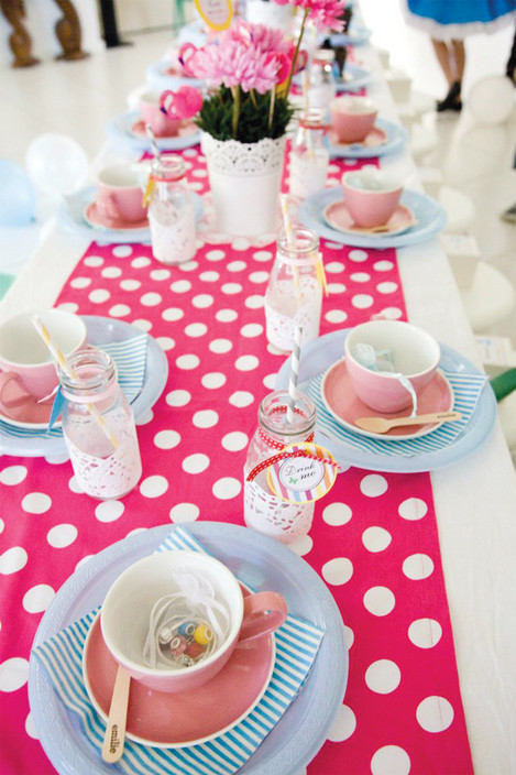 Encore Kids Parties Pic 1 - Tea Parties with a Twist at Terrazza Cafe Applecross and Walters Cafe Bicton