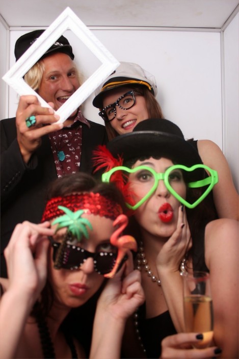 Vanity Photo Booth Pic 1 - Photo Booth Party Hire