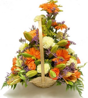 Plants in Flower Florist Pic 3 - basket arrangement