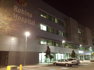 Robina Public Hospital Pic 2 - Robina Hospital entrance