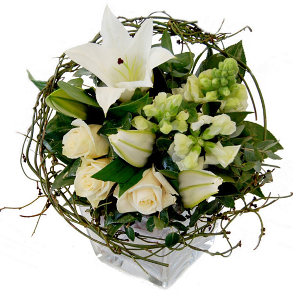 Melbourne Florist Pic 1 - white and green flowers and vine