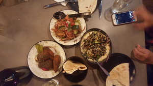 The Hummus Club Pic 5