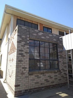 iNX BRIX Pic 4 - Fun with contrasting bricks for house extension in Ormond Road West Footscray