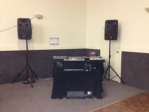 D&N White mobile dj's Pic 4