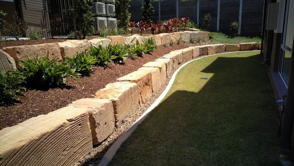 Terra Scape Works Pic 1 - Sandstone block walls and terraces