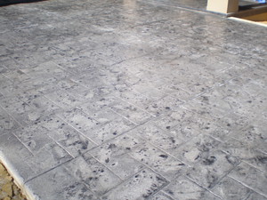 Mick Taylor Concreting Pic 5 - french grey charcoal london cobble