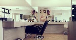 RUCHI'S HAIR & BEAUTY BAR Pic 3