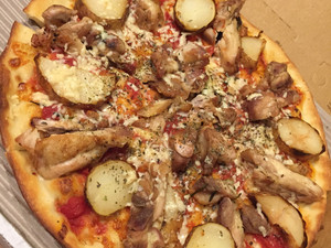 Good Life Modern Organic Pizza Pic 2 - Chicken and potato