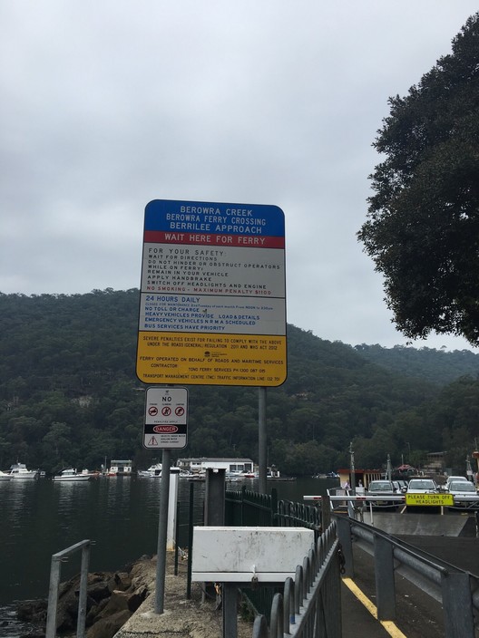 Berowra Waters Ferry Service Pic 2