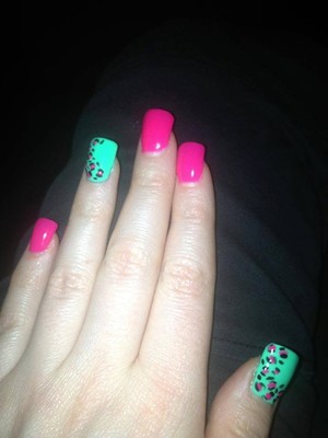 Scarlett Nail Design Pic 4