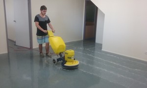 Deluxe Carpet Cleaning Mackay Pic 2 - Clean and buff polish vinyl flooring