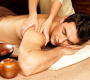 Esmat Parkar Pic 4 - Kansa Massage