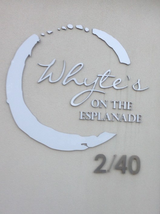 Whyte's On The Esplanade Pic 1