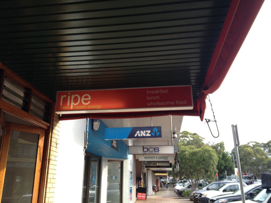 Ripe Grocer Pic 1 - Located on Bungan street next to ANZ