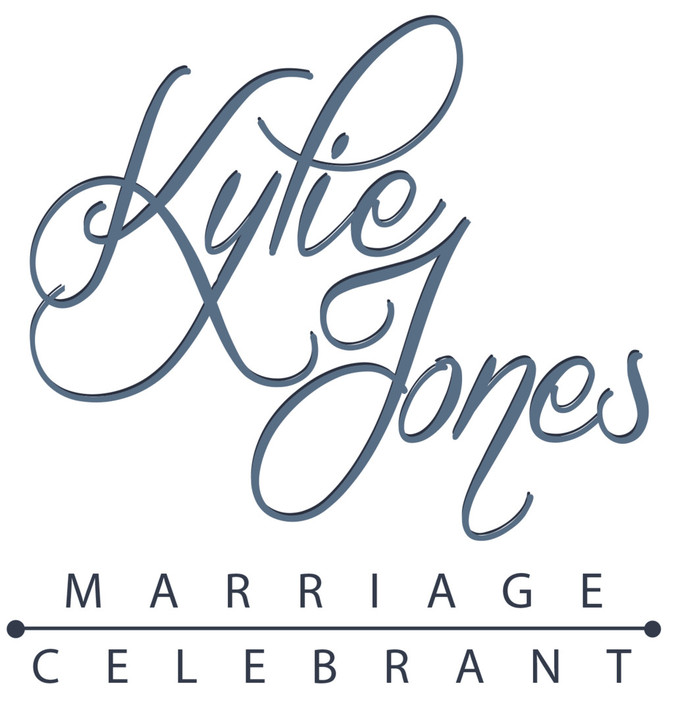 Kylie Jones Celebrant Pic 2