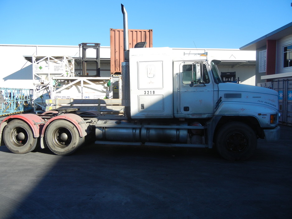 Truck Washing Experts Pic 1 - Before clean