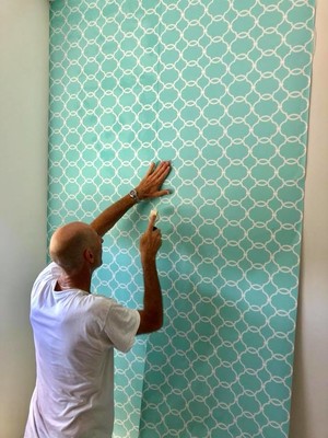 Need A Paint Pic 4 - Applying Wallpaper