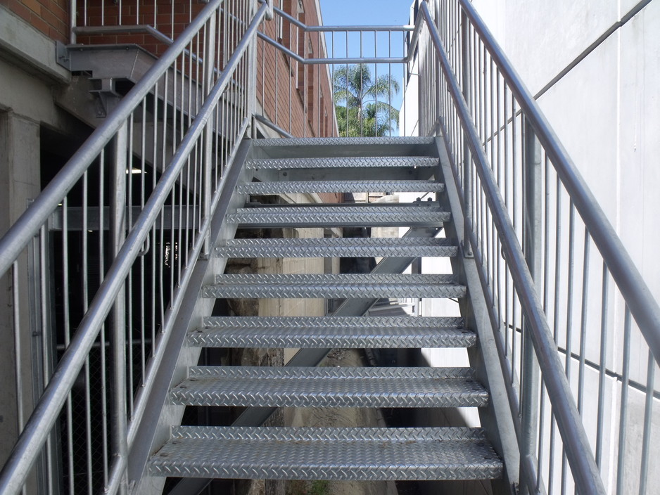 Hobson Steel Fabrication Pic 1 - Stairs and handrails