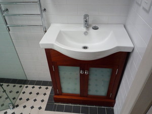 AR Moar Instant Plumbing Pic 5 - custom vanities