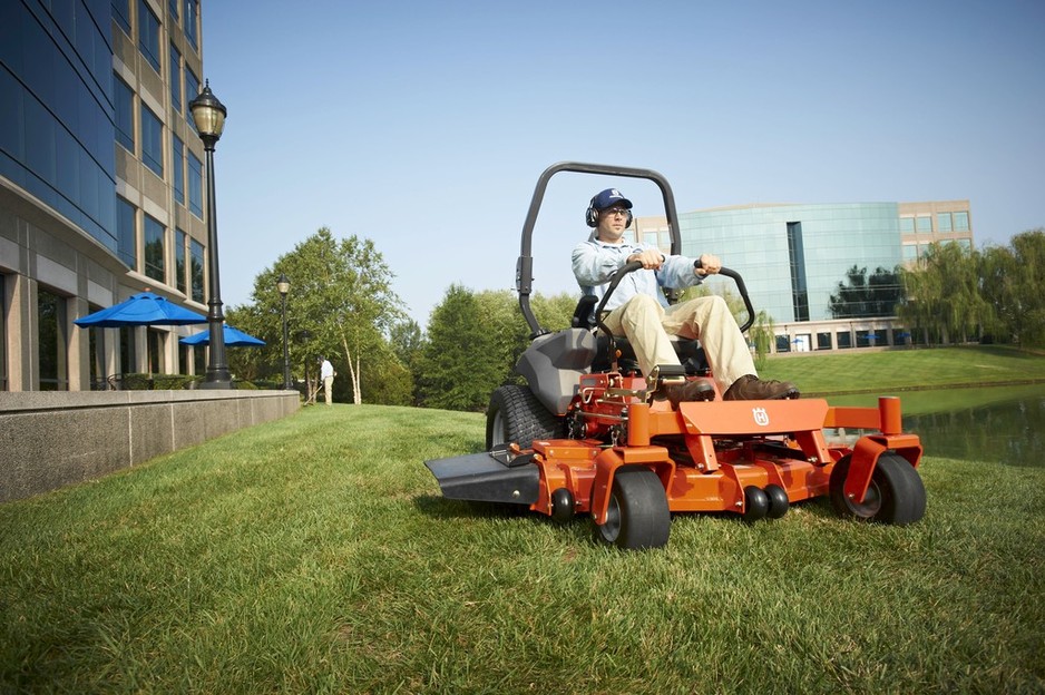 Ballina Power Equipment Pic 1 - Husqvarna Zero Turn Ride on mowers