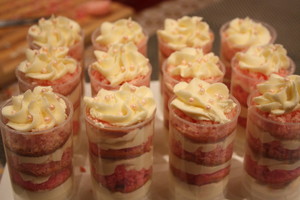 Tastefully Sweet Pic 3 - PushUp Cake Pops