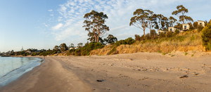 Swansea Beach Chalets Pic 4 - Jubilee Beach