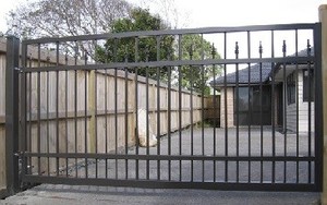 Gate Force Pic 2 - Aluminium Driveway Gates