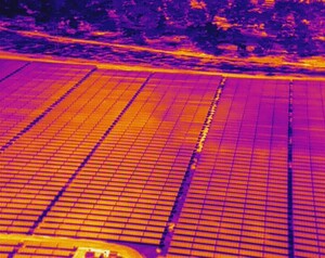 Drone Technologies Pic 5 - Solar Farm Inspections Thermography