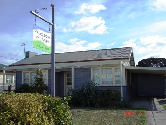 Devonport House Rental Pic 1