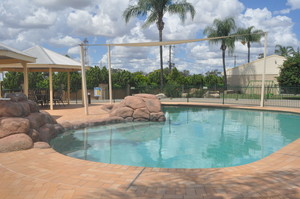 Jolly Swagman Motor Inn Pic 4 - Pool Area