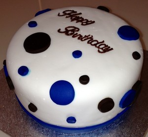 Yummy Scrumptious Cake Design Pic 2