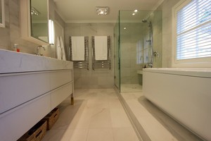 Ireland Tiling Pty Ltd Pic 3 - Toorak ensuite 1