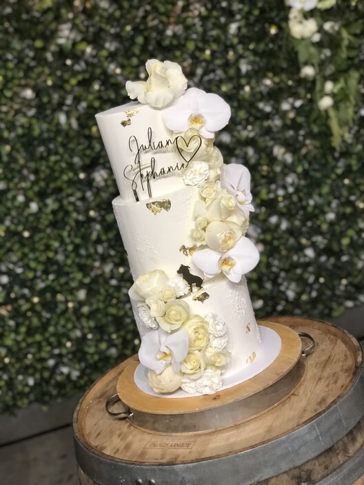 By Jess Pic 1 - Wedding Cake