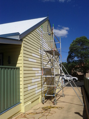 Nepean Valley Handyman Services Pic 2 - Replacement of rotted side boards to house