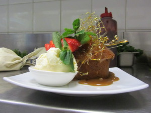 Mano's Italian Restaurant Pic 2 - Beautiful Desserts