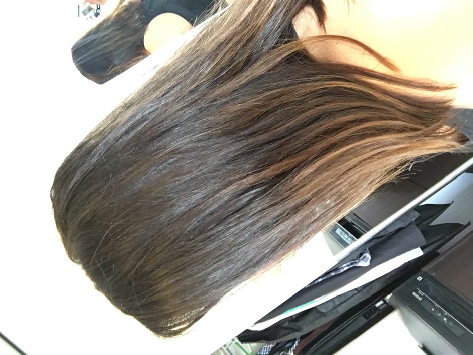 Oscar Oscar Salons Pic 2 - Balayage looks grown out but only done 2 days ago