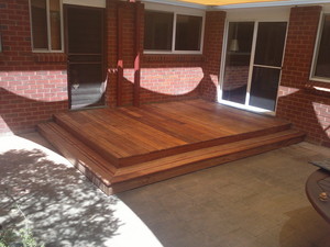 Drakalski Construction Services Pic 4 - Replacement deck using Merbau decking Unoiled