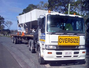 Trucking Crane Trucks Pic 5